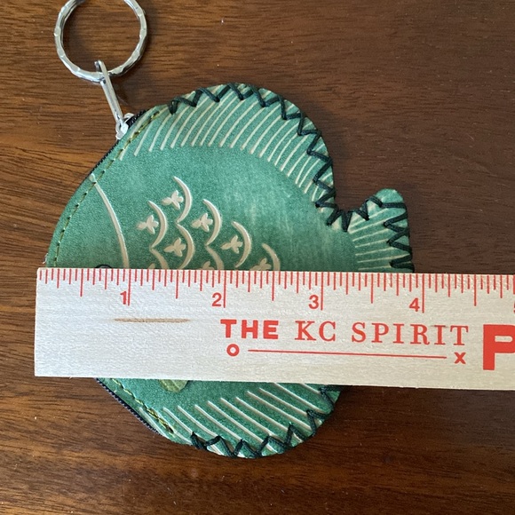 Italian Hand Tooled Leather Fish Shaped Coin Purse & Key Ring 4” by 4” New - Picture 7 of 12